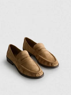Mocasines fruncidos