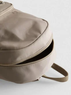 Mochila con bolsillo con cremallera