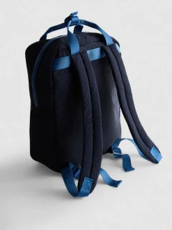 Mochila escolar bordada