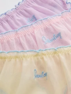 Pack de 3 tangas de malla bordados con volantes