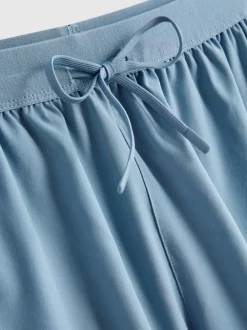Pantalón corto de deportivo con cordón de ajuste