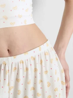 Pantalón corto de pijama acanalado con estampado