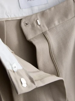 Pantalón plisado de pernera ancha