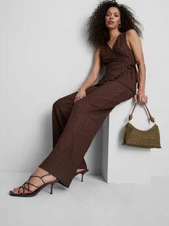 Pantalones anchos con efecto fruncido