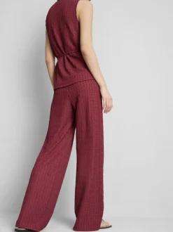 Pantalones anchos con efecto fruncido