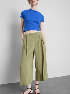 Pantalones anchos tipo culotte de talle medio