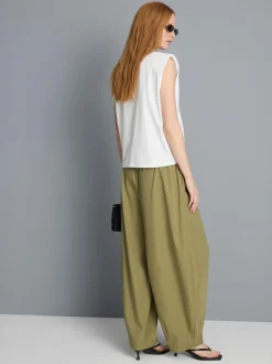 Pantalones bombachos con pinzas de tacto suave
