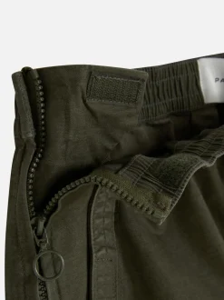Pantalones cargo Adaptive