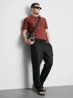Pantalones cargo con cordón de ajuste