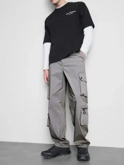 Pantalones cargo de estilo militar