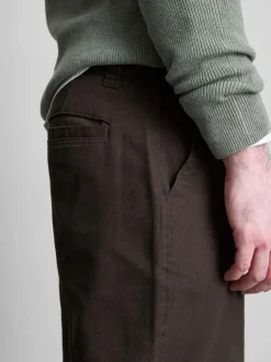 Pantalones chinos de talle medio