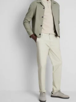 Pantalones chinos entallados