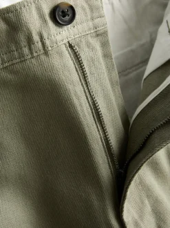 Pantalones chinos holgados de tiro medio