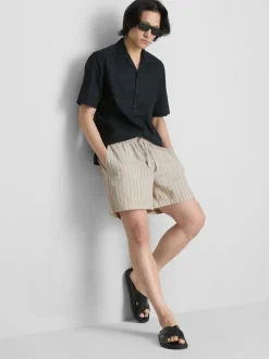 Pantalones cortos a rayas en mezcla de lino