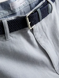 Pantalones cortos chinos con cinturón