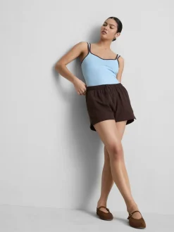 Pantalones cortos de algodón con cordón de ajuste