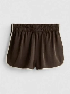 Pantalones cortos deportivos de satén con ribete