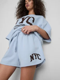 Pantalones cortos holgados NYC