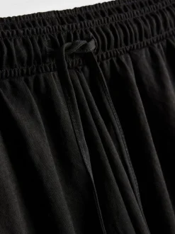 Pantalones cortos texturizados con cordón de ajuste