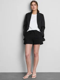 Pantalones cortos texturizados con cordón de ajuste