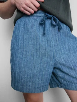 Pantalones cortos texturizados con cordón de ajuste