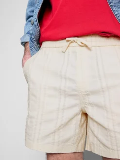 Pantalones cortos texturizados con cordón de ajuste