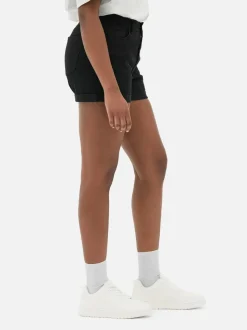 Pantalones cortos vaqueros con bajos vueltos