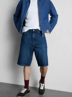 Pantalones cortos vaqueros de corte holgado