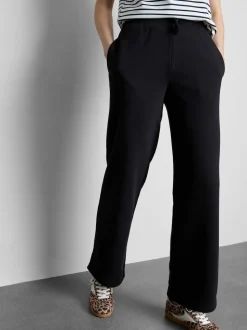 Pantalones de chándal básicos de pernera recta