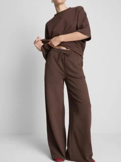 Pantalones de chándal de aeropuerto de pernera ancha