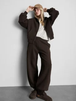 Pantalones de chándal holgados con mucho algodón