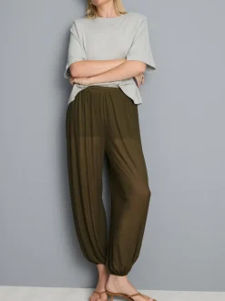 Pantalones de malla de punto con bajos ajustados