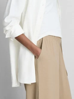 Pantalones de pernera ancha con cintura elástica