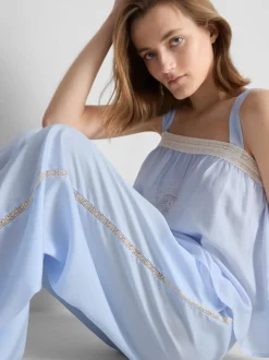 Pantalones de pijama anchos con encaje de The Edit