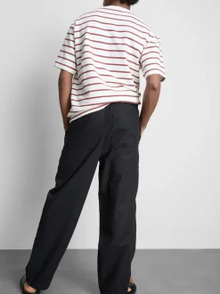 Pantalones texturizados con cordón de ajuste