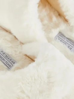 Pantuflas mullidas