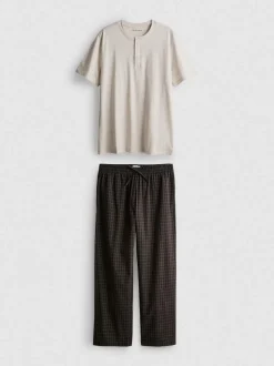 Pijama a cuadros