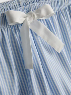 Pijama corto con camiseta de tirantes a rayas