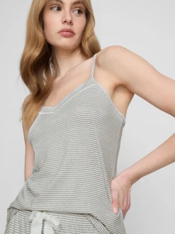 Pijama largo con camiseta de tirantes