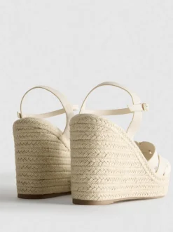 Sandalias de cuña tipo alpargata