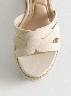 Sandalias de cuña tipo alpargata