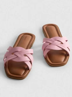 Sandalias de piel sintética tejida