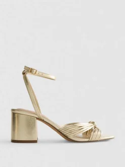 Sandalias de tacón con detalle retorcido