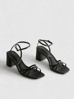 Sandalias de tacón de tiras