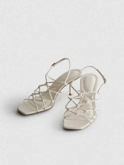 Sandalias trenzadas con tacón de aguja de The Edit
