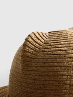 Sombrero de paja con cara de oso