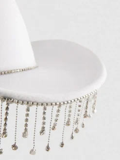 Sombrero vaquero con flecos
