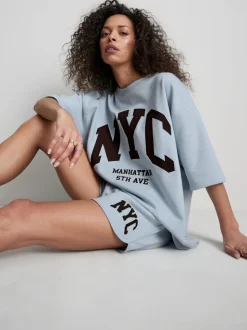 Sudadera con alto porcentaje de algodón «NYC»