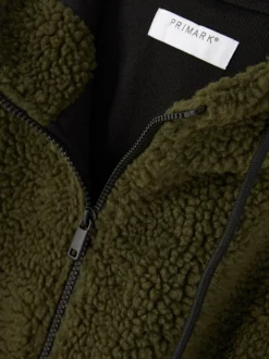 Sudadera con capucha y cremallera de borreguito