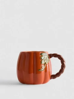 Taza de cerámica con forma de calabaza